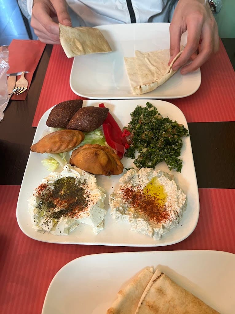 Plat de mezzés